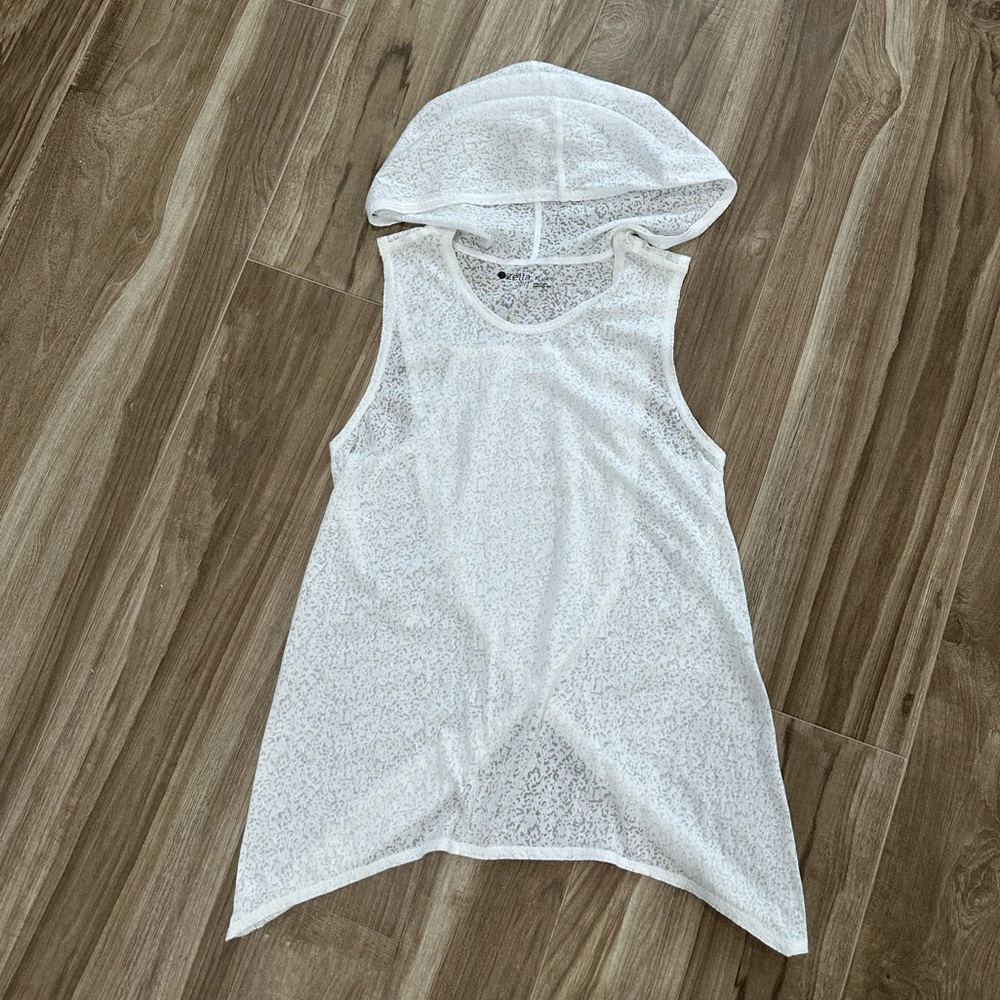 Beautiful Zella Girl sleeveless top Mint condition Sz 14-16